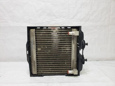 2009-2016 BMW 750i Front Right Engine Oil Cooler OEM 17-21-7-572-542 Foto 1 de 4