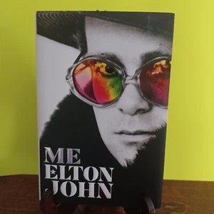 Me: Elton John Official Autobiography NEW - Picture 1 of 8
