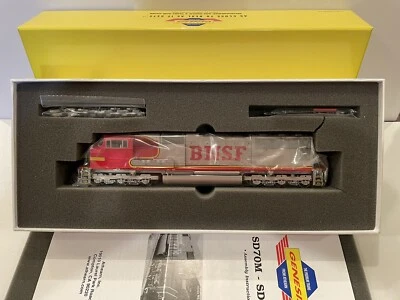 HO Athearn Genesis G6136  BNSF SD75M Powered Diesel Make Offer - Image 1 of 2