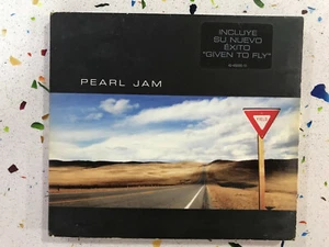 PEARL JAM CD YIELD DIGIPACK INCLUYE EL EXITO GIVEN TO FLY - Imagen 1 de 3