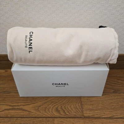 Chanel Beauty Big Logo Blanket Pouch Set Box White Japan Customer Novelty Gift - Image 1 of 3