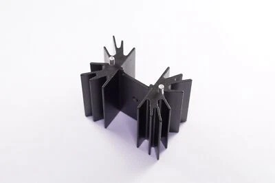 529802B02500G Aavid Thermalloy Radial Heat Sink Board Level TO-220 Aluminum 10W