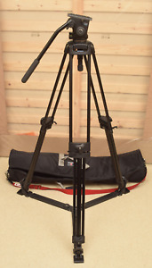 Vinten Pro-touch Pro5 tripod head on PT520 legs and spreader in bag EXCELLENT
