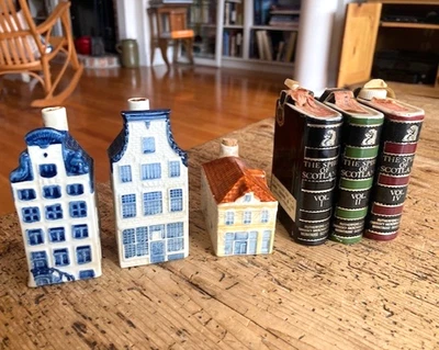6 SMALL ALCOHOL DECANTERS-3 HOLLAND HOUSES,3 SPIRITS OF SCOTLAND BOOKS-CERAMIC - Image 1 of 4