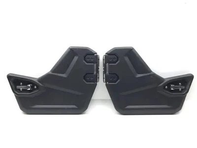 Left Right Door Set 2017 Yamaha Wolverine R-Spec YXE70 4x4 FI EPS 3368 - Image 1 of 4