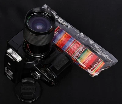 Yashica 108 Multi Program 35mm Film SLR c/w MC Zoom 28-80mm Lens & CS-140 Kit - Image 1 of 4