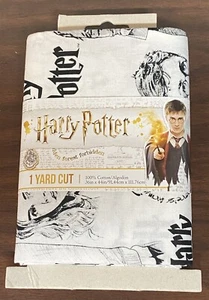 New Warner Brothers Fabric 100% Cotton in Harry Potter in 1 Yard - Picture 1 of 2