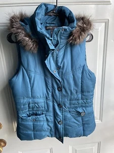 NY & Co Teal Fur Hood Quilted Puffer Vest Fall Outerwear Women Size Medium Cozy - Picture 1 of 5