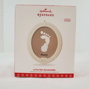 Hallmark 2017 Little Feet Big Blessing ricordo decorazione natalizia porcellana - Foto 1 di 5