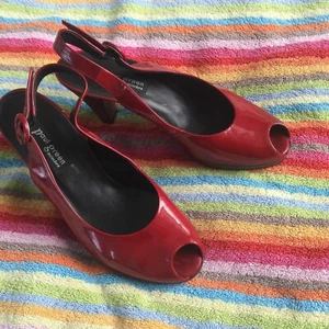 Paul Green Peeptoes 39 rot Lackleder - Bild 1 von 6