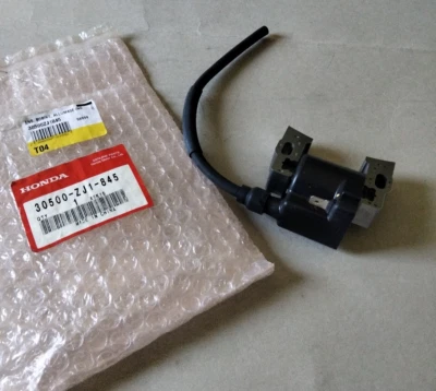 30500-ZJ1-845 Bobine allumage d'origine coté DROIT moteur HONDA - Photo 1/3