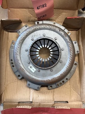 Cubierta de embrague Beck Arnley #47182 Porsche 912 (4cyl) 1965/70 Foto 1 de 4