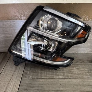 ⚠️ 2015-2020 Chevrolet Tahoe Suburban Halogen Left Driver Headlamp OEM - Picture 1 of 9