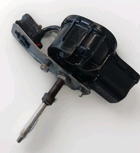 Mercedes-Benz W123 Headlight Wiper Motor Right OSF 1238201242 - Picture 1 of 12