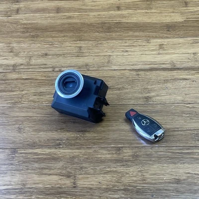 Mercedes GLA 250 X156 2014-2023 motor encendido arranque parada botón con llave OEM Foto 1 de 4