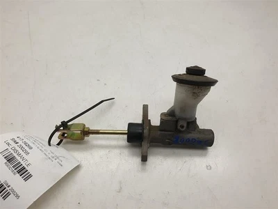 89-95 TOYOTA PICKUP 2.4L 4CYL MT CLUTCH MASTER CYLINDER ASSEMBLY  - Image 1 of 4
