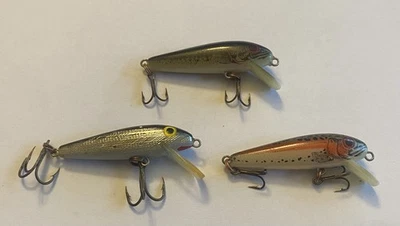 3 REBELDES VINTAGE (?) Minnows Jerkbait 1-1/2" Arco Iris Naturalizado + Sábalo + Bajo Foto 1 de 4