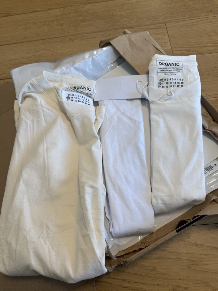 New Maison Margiela Mens 3 pack organic jersey tee shirts size M - Image 1 of 4