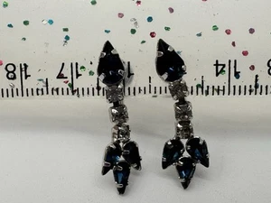 Vintage Sterling Blue White Rhinestone Screwback Dangle Earrings Signed Estate - Picture 1 of 6