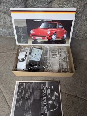 FUJIMI PORSCHE 911 CARRERA '85 ENTHUSIAST MODEL KIT 1/24 VINTAGE - Immagine 1 di 4