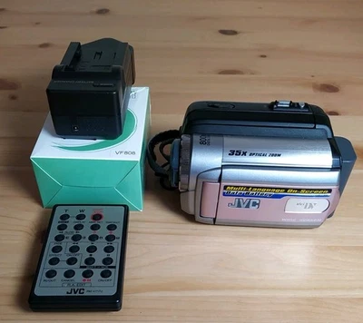 JVC PINK Digital Video Camera GR-D826EK Camcorder Video Recorder - Image 1 of 4