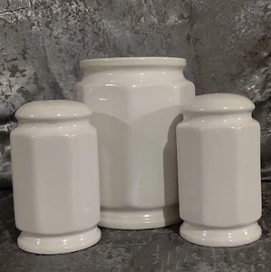 White Farmhouse Ceramic Jar/Utensil Holder. 6.5H x 4D. With Salt & Pepper - Picture 1 of 7