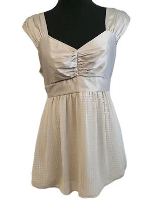 Top Babydoll Y2k Satén Atado Sin Mangas Transparente Gris Brillante Talla 12 Romántico Foto 1 de 4