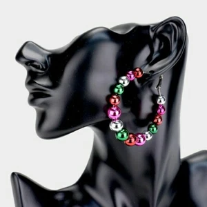 Colorful Christmas Tree Ball Ornament Fun Fashion Stylish Trendy Hoop Earrings - Picture 1 of 2