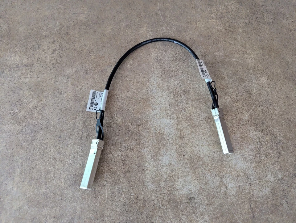 EXTREME NETWORKS 20G-DACP-SFPDDZ5M SFPDD TO SFPDD 20G DAC 0.5M CABLE C5-1(10) - Image 1 of 4