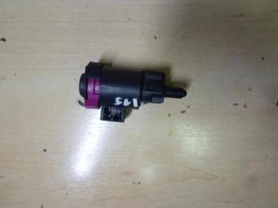 Brake Light Switch Lamborghini Huracán LP 580-2 2017 4F0945459B - Image 1 of 2