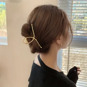 1 pieza Clip para el cabello grande dorado retorcido garra de metal aleación de zinc simple elegante - Imagen 1 de 5