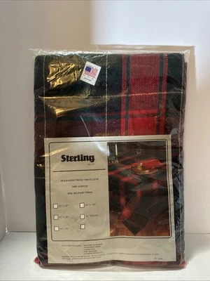 Стерлинговая перманентная прессовая скатерть 52 x 70 праздничная клетчатая красная и зеленая США - Изображение 1 из 4