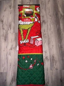 New!! Dr. Seuss Grinch King Quilt 3 Piece Set 1 Quilt with 2 Shams Holiday - Picture 1 of 4
