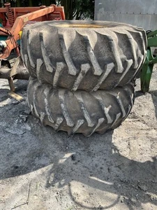 23.1 R26 Wheels West Spreader. Tanker Trailer Tractor Loader - Picture 1 of 6