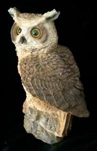 "Estatuilla de búho con cuernos de resina de granero 4""" - Imagen 1 de 5