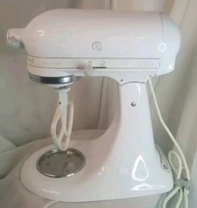 KitchenAid KSM90WW Ultra Power 4.5 qt Stand Mixer With Tilt. - Picture 1 of 12