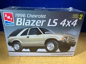 E12-71 AMT MODEL - 1996 CHEVROLET BLAZER LS 4X4 - 1996 - SEALED - NIB - #8979 - Bild 1 von 7
