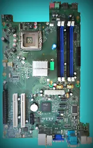 Fujitsu Siemens Esprimo D2344 CPU E5915 Mainboard Sockel LGA 775+ CPU + Blinde - Bild 1 von 3