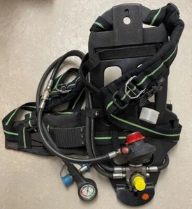 Feuerwehr, THW Pressluftatmer A160, Trageplatte, Gurte, Lungenautomat, Finimeter - Bild 1 von 4