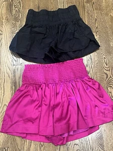 Lot of 2 Women's Sz Medium Pink High Rise Smocked Elastic Waist Stretch Shorts - Picture 1 of 5