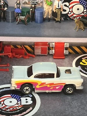 Hot Wheels Blackwalls 1955 Chevy Bel Air 1:64 Car USED EX Cond White Diecast Car - Image 1 of 4