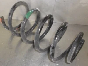 14 2014 15 2015 16 2016 NISSAN VERSA 1.6 25K REAR AIR SUSPENSION COIL SPRING - Picture 1 of 9
