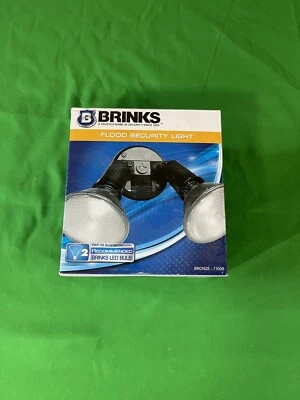 Brinks Outdoor Flood Light Fixture 2-Bulb White Adjustable Head Safety Lamp USA - Image 1 of 4