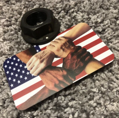 Tuerca de manivela del motor Volvo C30 C70 S40 S60 S70 V50 V70 XC70 XC90 V70R V60 XC60 850 Foto 1 de 4