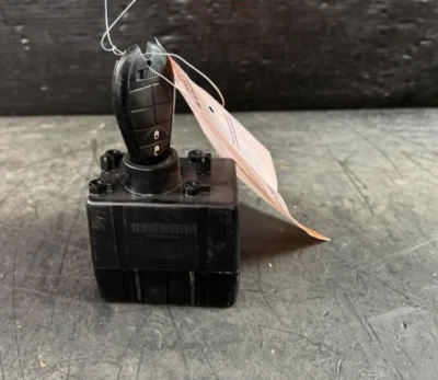 2011-2014 Dodge Grand Caravan ,Durango Ignition Switch W/O Remote Start OEM - Изображение 1 из 3