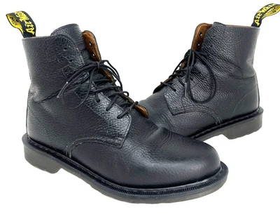 Dr Martens Eldritch Bota de Cuero Negro Reino Unido 6 / UE 39 / Hombres EE. UU. 7 / Mujeres EE. UU. 8 Foto 1 de 4