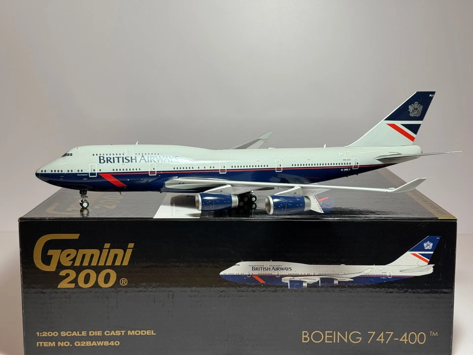 Gemini Jets 1:200 British Airways Boeing 747-400 G-BNLY Landor G2BAW840 - Image 1 of 2