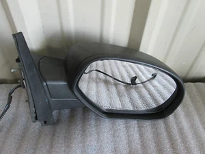 Silverado Tahoe Suburban GMC Sierra Mirror 07 08 09 10 11 12 OEM - Picture 1 of 3