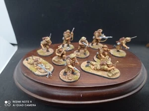 Bolt Action 28mm WW2 UK 8th Army British 10 men PROPAINTED Warlord Games 2/3 - Bild 1 von 16