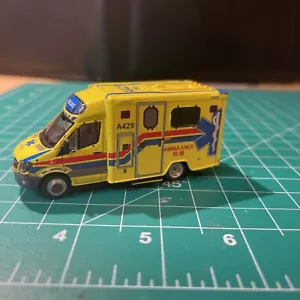 Tiny 1:76 Scale Hong Kong Fire Services Mercedes Sprinter Ambulance A429 - Picture 1 of 5